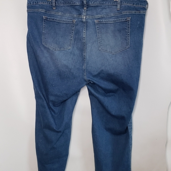 Torrid Cropped Boyfriend Jeans Size 26 Raw Cuff Mid Rise - Picture 6 of 16